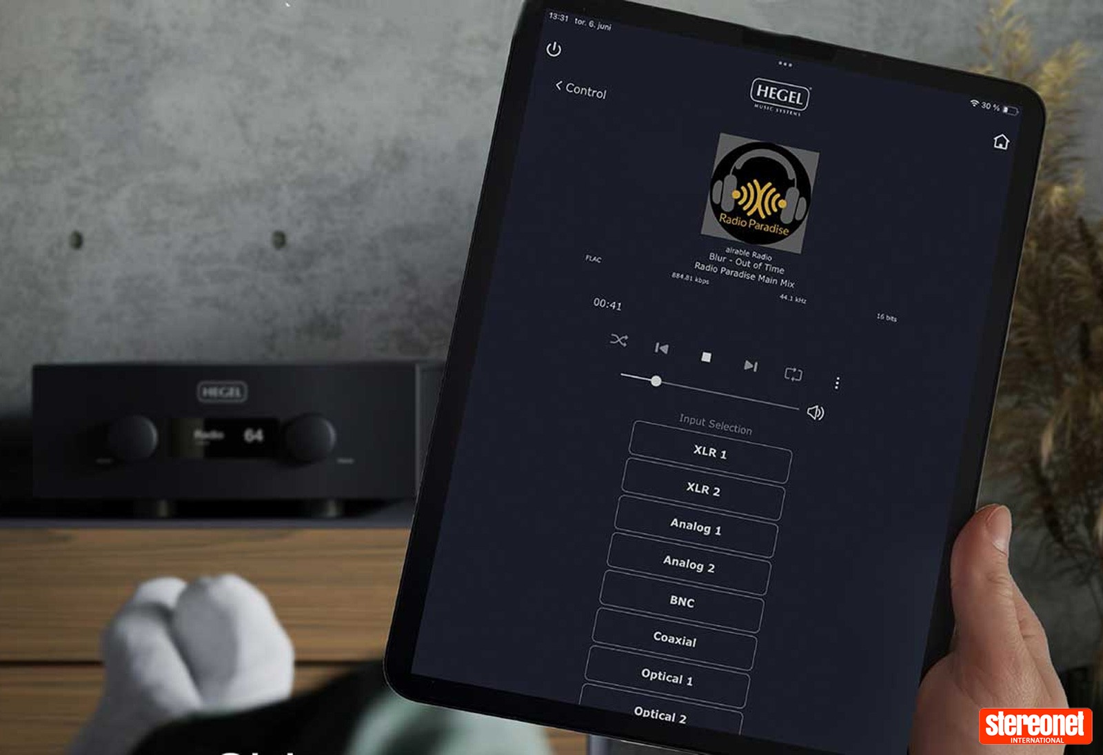 Весьма впечатляет: Stereonet слушает усилитель Hegel H150 Весьма впечатляет: Stereonet слушает усилитель Hegel