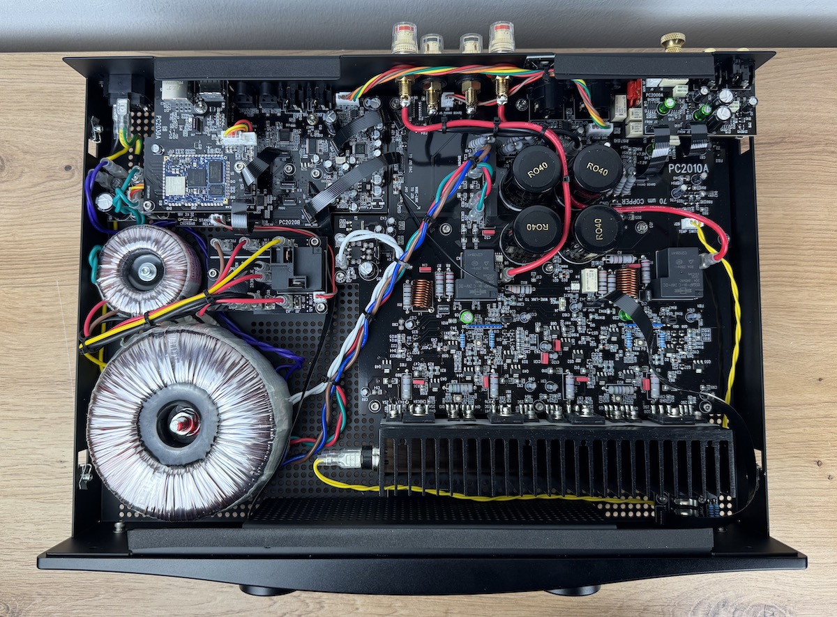 Весьма впечатляет: Stereonet слушает усилитель Hegel H150 Весьма впечатляет: Stereonet слушает усилитель Hegel H150