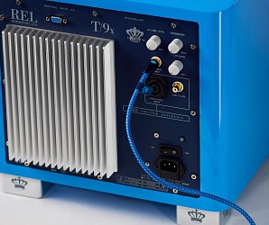 Фирменные кабели REL