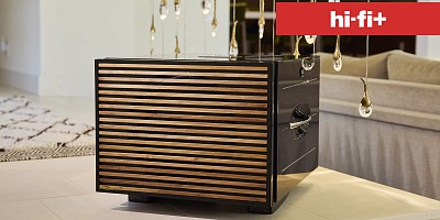 Сабвуфер REL Carbon Special BL позволяет музыке «дышать»